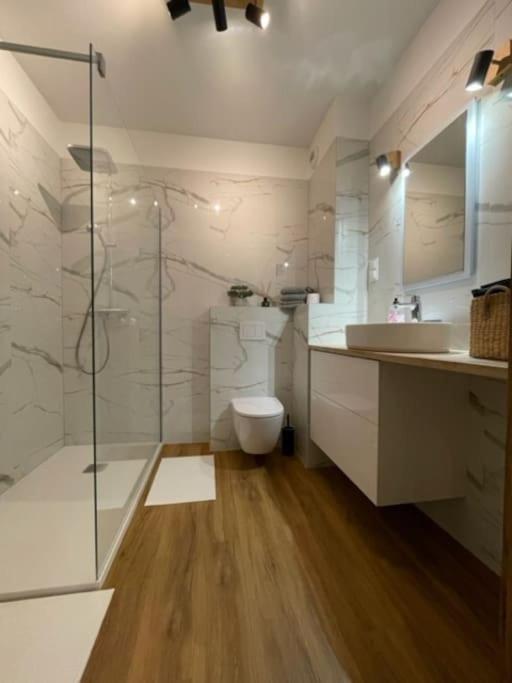 Zacisze Apartament Zielona Gora  Bagian luar foto