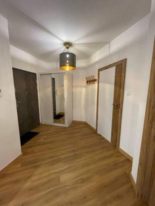 Zacisze Apartament Zielona Gora  Bagian luar foto